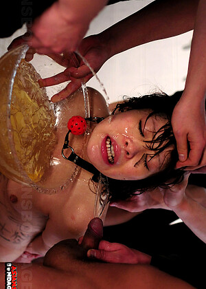 Ululu Nanami ウルルななみ asiansbondage blowjob,dog-collar,domination,extreme,hairy-pussy,small-tits,the-hell-of-water-and-pee,hardcore,アジアンズボンテージ